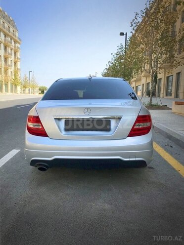 Mercedes C 250 2011, 253,000 km - 1.8 л - Bakı