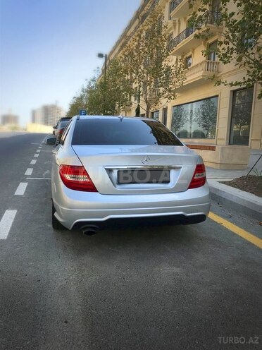 Mercedes C 250 2011, 253,000 km - 1.8 л - Bakı