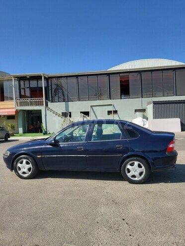Opel Vectra 1996, 458,090 km - 1.6 l - Bakı