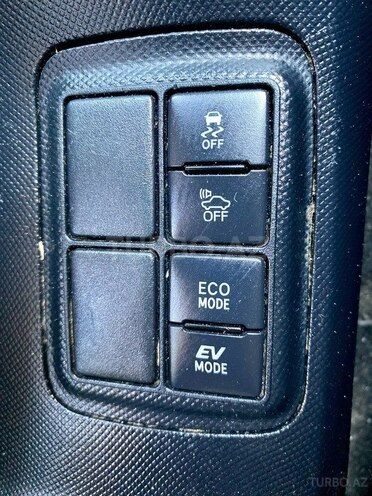 Toyota Aqua 2018, 180,000 km - 1.5 l - Bakı