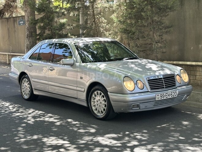 Mercedes E 240 1999, 237,000 km - 2.4 l - Bakı