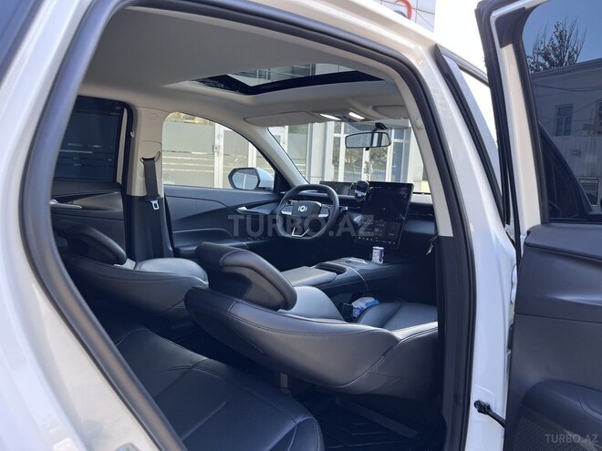 Changan Qiyuan A05 2024, 6,000 km - 1.5 л - Bakı