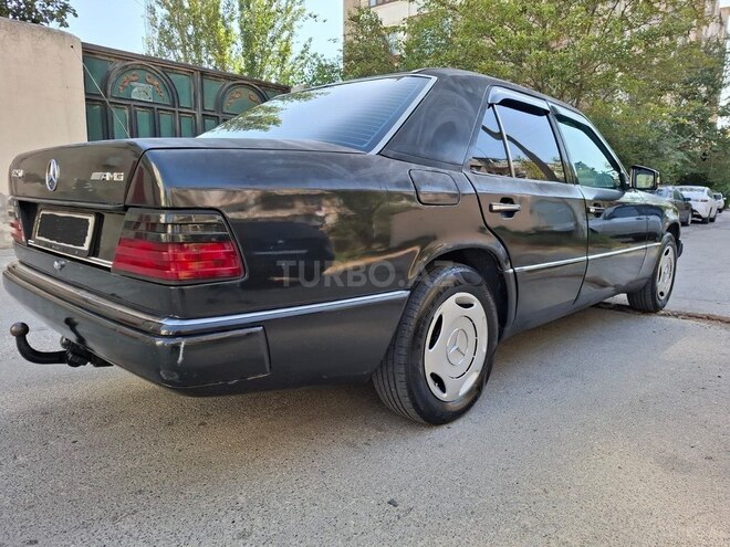 Mercedes E 250 1990, 328,000 km - 2.5 l - Bakı