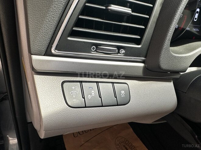 Hyundai Elantra 2018, 114,000 km - 2.0 l - Bakı