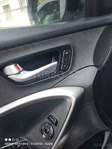 Hyundai Santa Fe 2015, 146,308 km - 2.0 л - Bakı