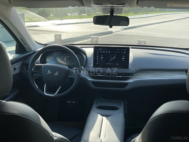 Hongqi  2025, 0 km - 0.0 л - Bakı