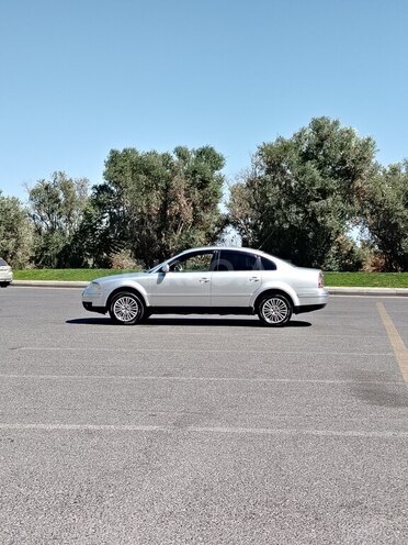 Volkswagen Passat 2004, 387,000 km - 2.0 l - Bakı