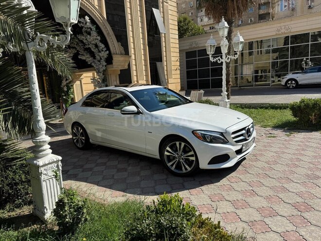Mercedes C 350 2018, 142,197 km - 2.0 l - Bakı
