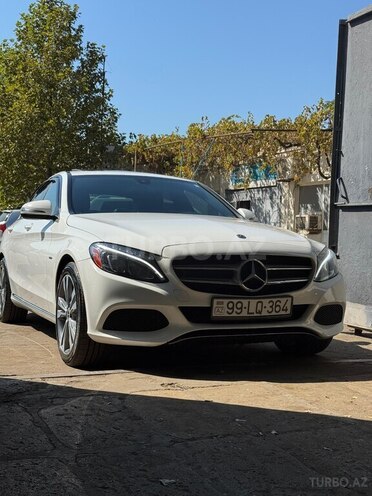 Mercedes C 350 2018, 142,197 km - 2.0 l - Bakı