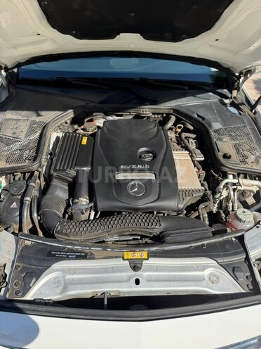 Mercedes C 350 2018, 142,197 km - 2.0 l - Bakı