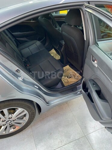 Hyundai Elantra 2018, 115,551 km - 2.0 л - Bakı
