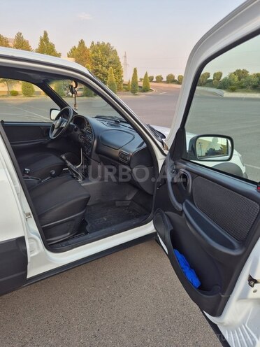 Chevrolet Niva 2019, 79,300 km - 1.7 l - Kürdəmir