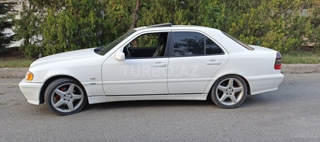 Mercedes C 240 1999, 416,746 km - 2.4 l - Bakı