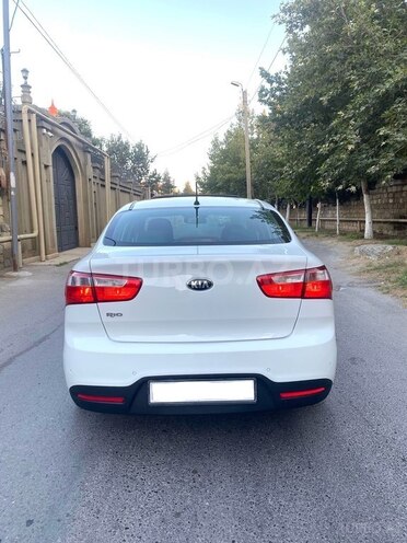 Kia Rio 2013, 219,000 km - 1.4 l - Bakı