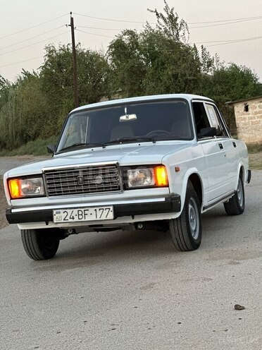 LADA (VAZ) 2107 2009, 30,000 km - 1.6 л - Şirvan