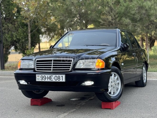 Mercedes C 220 1998, 285,000 km - 2.2 l - Saatlı