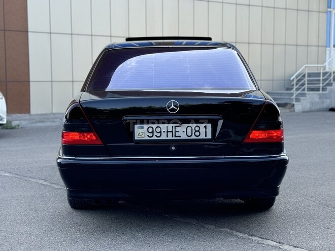 Mercedes C 220 1998, 285,000 km - 2.2 l - Saatlı