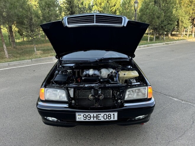 Mercedes C 220 1998, 285,000 km - 2.2 l - Saatlı