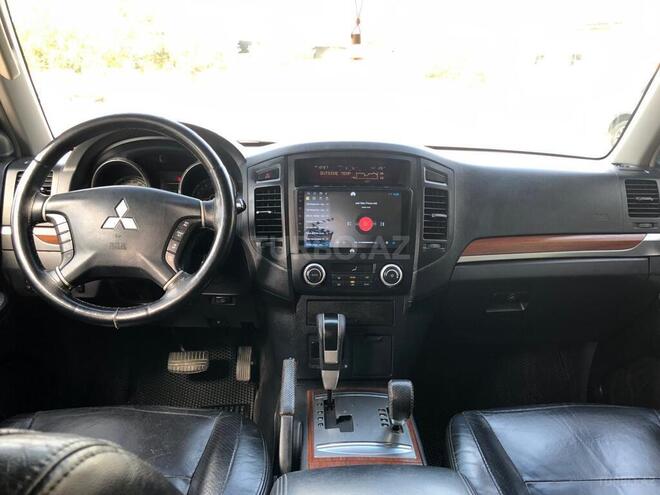 Mitsubishi Pajero 2007, 278,000 km - 3.0 л - Bakı