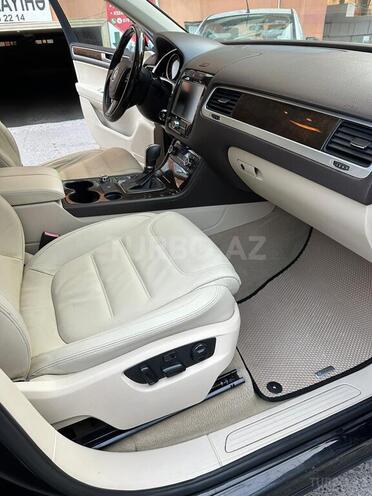Volkswagen Touareg 2013, 178,000 km - 3.6 л - Bakı