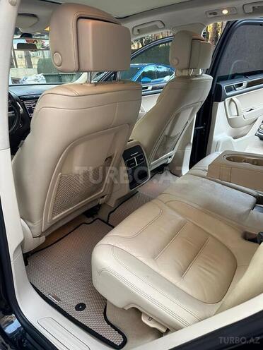 Volkswagen Touareg 2013, 178,000 km - 3.6 л - Bakı
