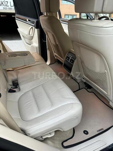 Volkswagen Touareg 2013, 178,000 km - 3.6 л - Bakı