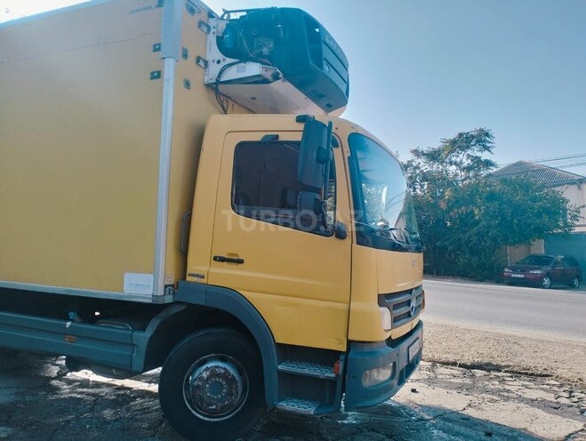 Mercedes Atego 1222 2009, 800,000 km - 4.8 л - Bakı