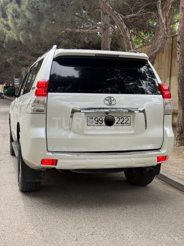 Toyota Land Cruiser Prado 2012, 420,000 km - 3.0 l - Bakı