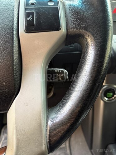 Toyota Land Cruiser Prado 2012, 420,000 km - 3.0 l - Bakı