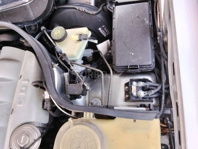 Mercedes C 220 2000, 203,000 km - 2.2 l - Bakı