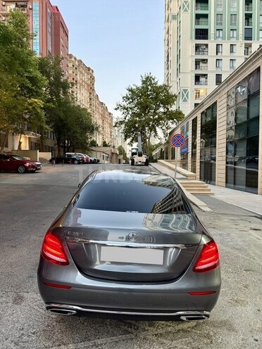 Mercedes E 220 d 2019, 110,000 km - 2.0 l - Bakı
