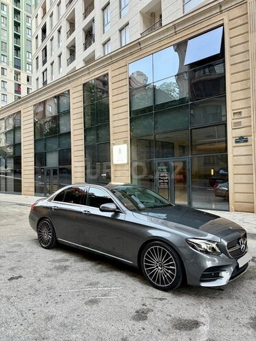 Mercedes E 220 d 2019, 110,000 km - 2.0 l - Bakı