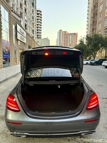 Mercedes E 220 d 2019, 110,000 km - 2.0 l - Bakı