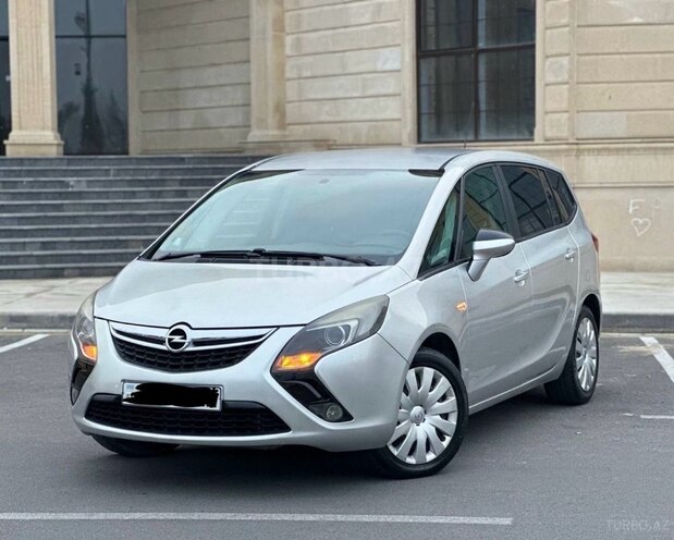 Opel Zafira 2015, 135,000 km - 1.4 l - Bakı