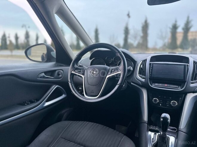 Opel Zafira 2015, 135,000 km - 1.4 l - Bakı