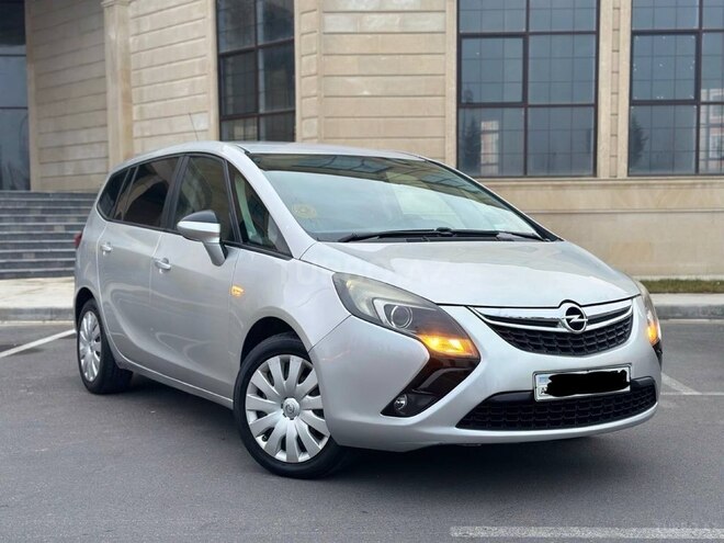 Opel Zafira 2015, 135,000 km - 1.4 l - Bakı