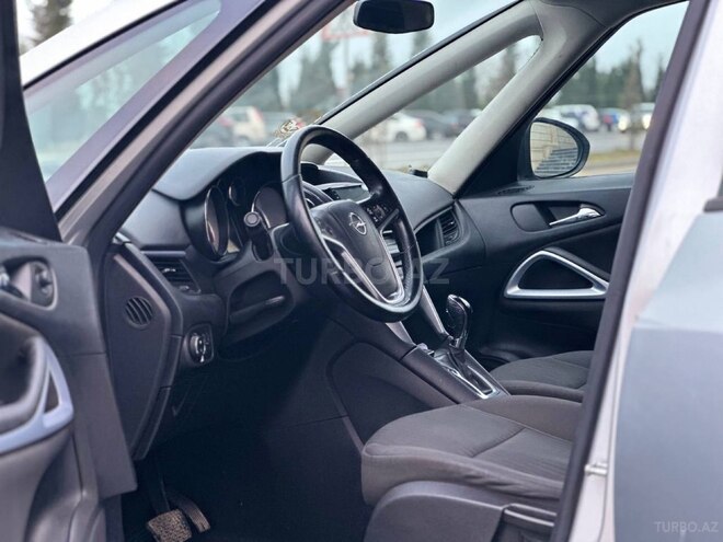 Opel Zafira 2015, 135,000 km - 1.4 l - Bakı