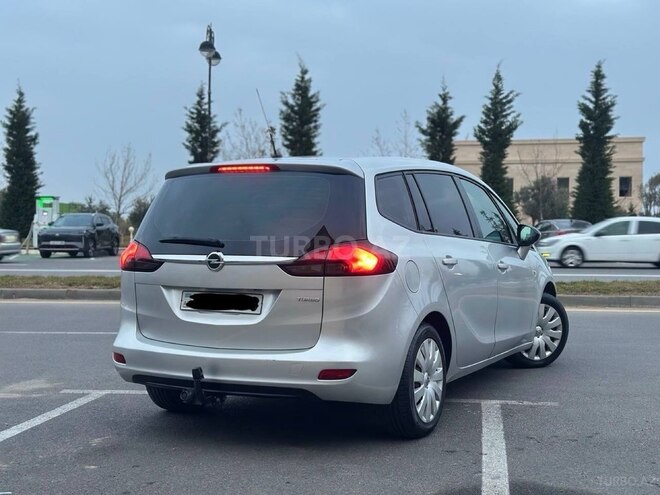 Opel Zafira 2015, 135,000 km - 1.4 l - Bakı