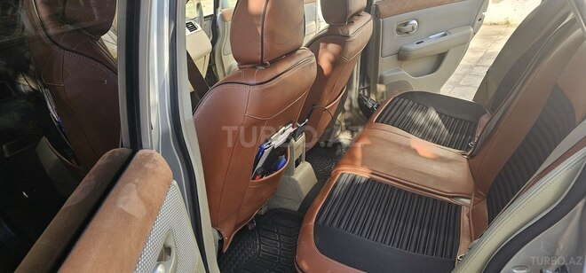Nissan Tiida 2006, 330,000 km - 1.6 л - Bakı