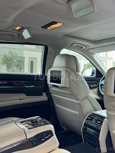 BMW 730 2011, 309,000 km - 3.0 l - Bakı