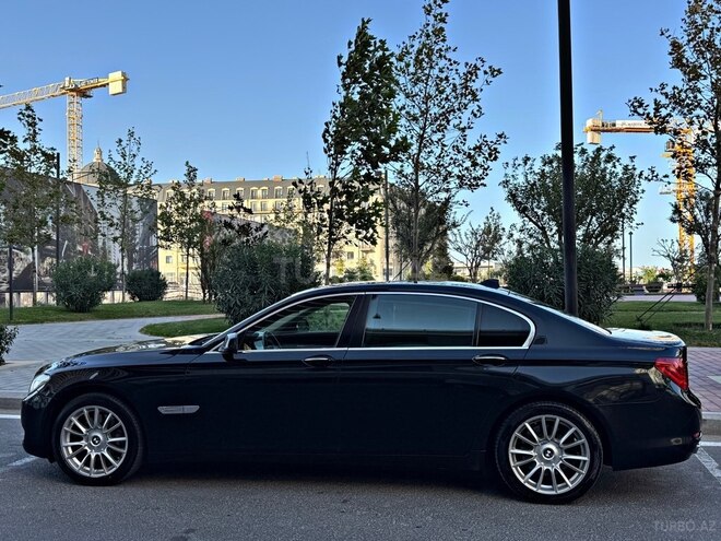 BMW 730 2011, 309,000 km - 3.0 l - Bakı