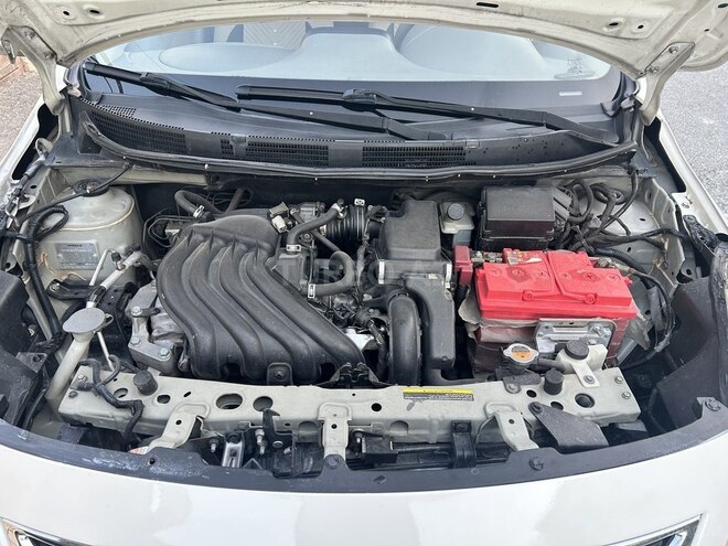 Nissan Sunny 2012, 240,000 km - 1.5 l - Bakı