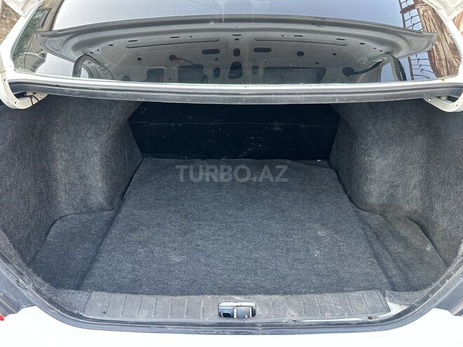 Nissan Sunny 2012, 240,000 km - 1.5 l - Bakı