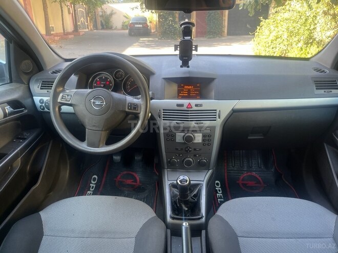 Opel Astra 2009, 324,000 km - 1.3 l - Bakı