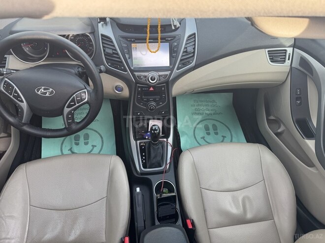 Hyundai Elantra 2015, 126,334 km - 1.8 l - Bakı