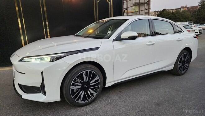 Changan Qiyuan A05 2025, 0 km - 1.5 л - Bakı
