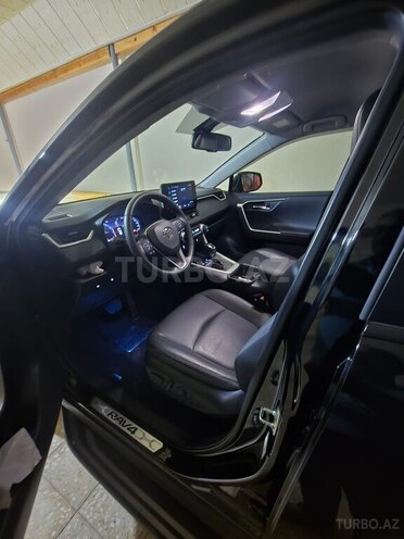 Toyota RAV4 2023, 34,317 km - 2.0 l - Bakı