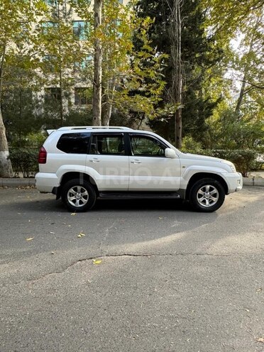 Toyota Land Cruiser Prado 2006, 260,000 km - 4.0 л - Bakı