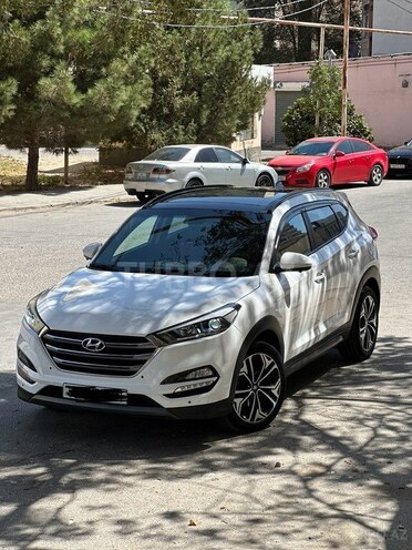Hyundai Tucson 2015, 199,800 km - 1.7 l - Xırdalan