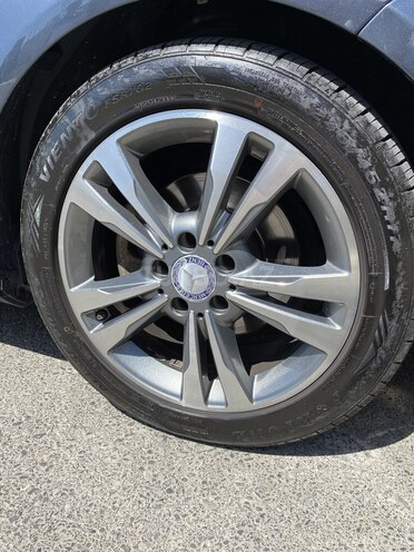 Mercedes E 220 2014, 170,000 km - 2.1 l - Bakı